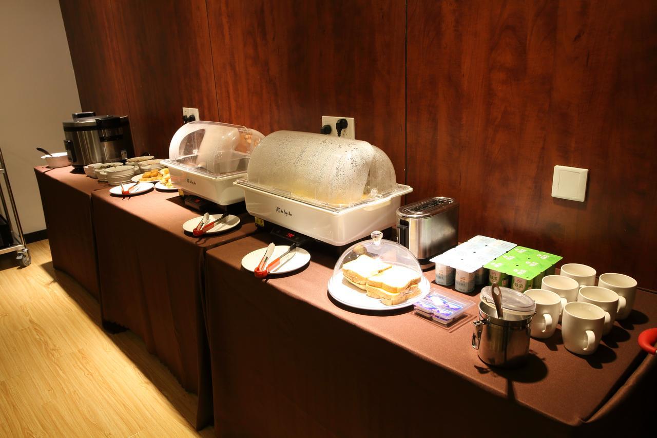 Weijing Express Hotel Changshu Екстер'єр фото