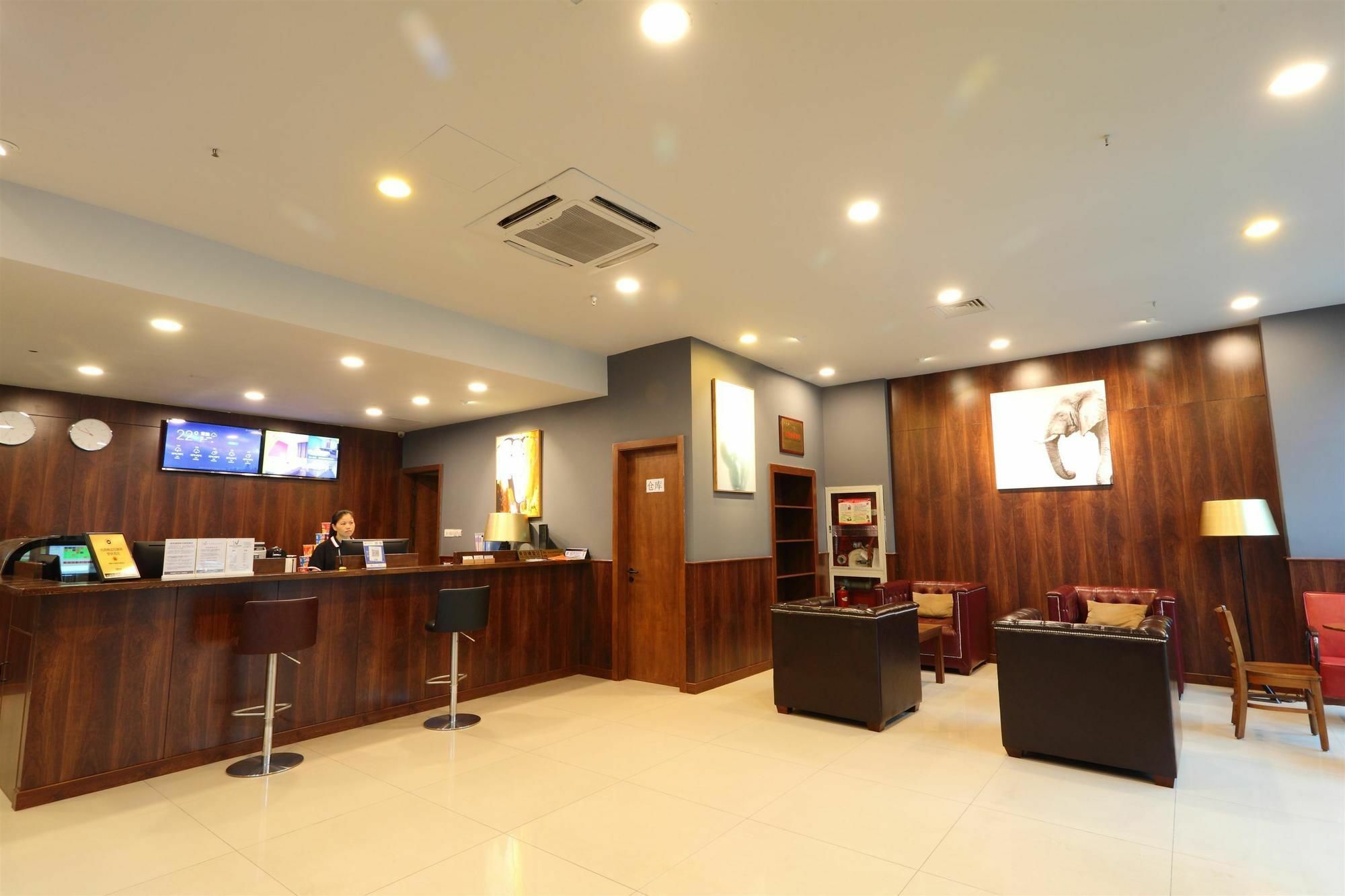 Weijing Express Hotel Changshu Екстер'єр фото