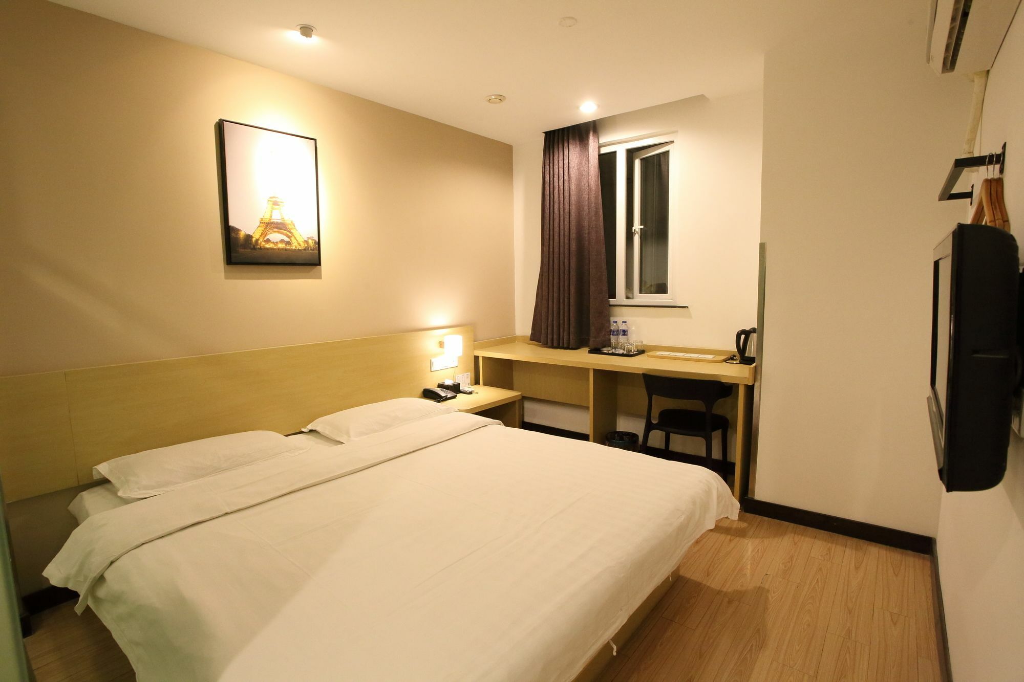 Weijing Express Hotel Changshu Екстер'єр фото