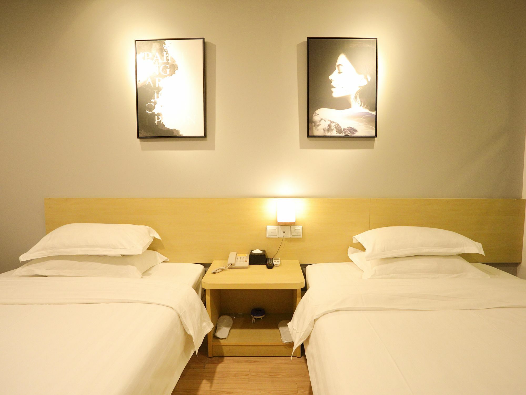 Weijing Express Hotel Changshu Екстер'єр фото
